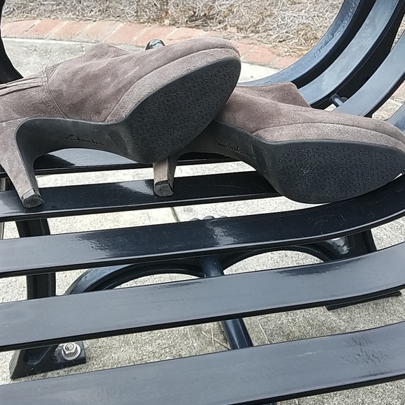 ((Clark's Indigo)) - Picture 6 of 8